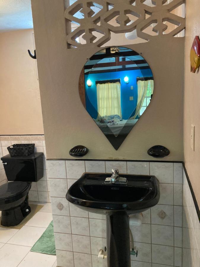 库尔克岛 Jaguar Morning Star酒店 外观 照片